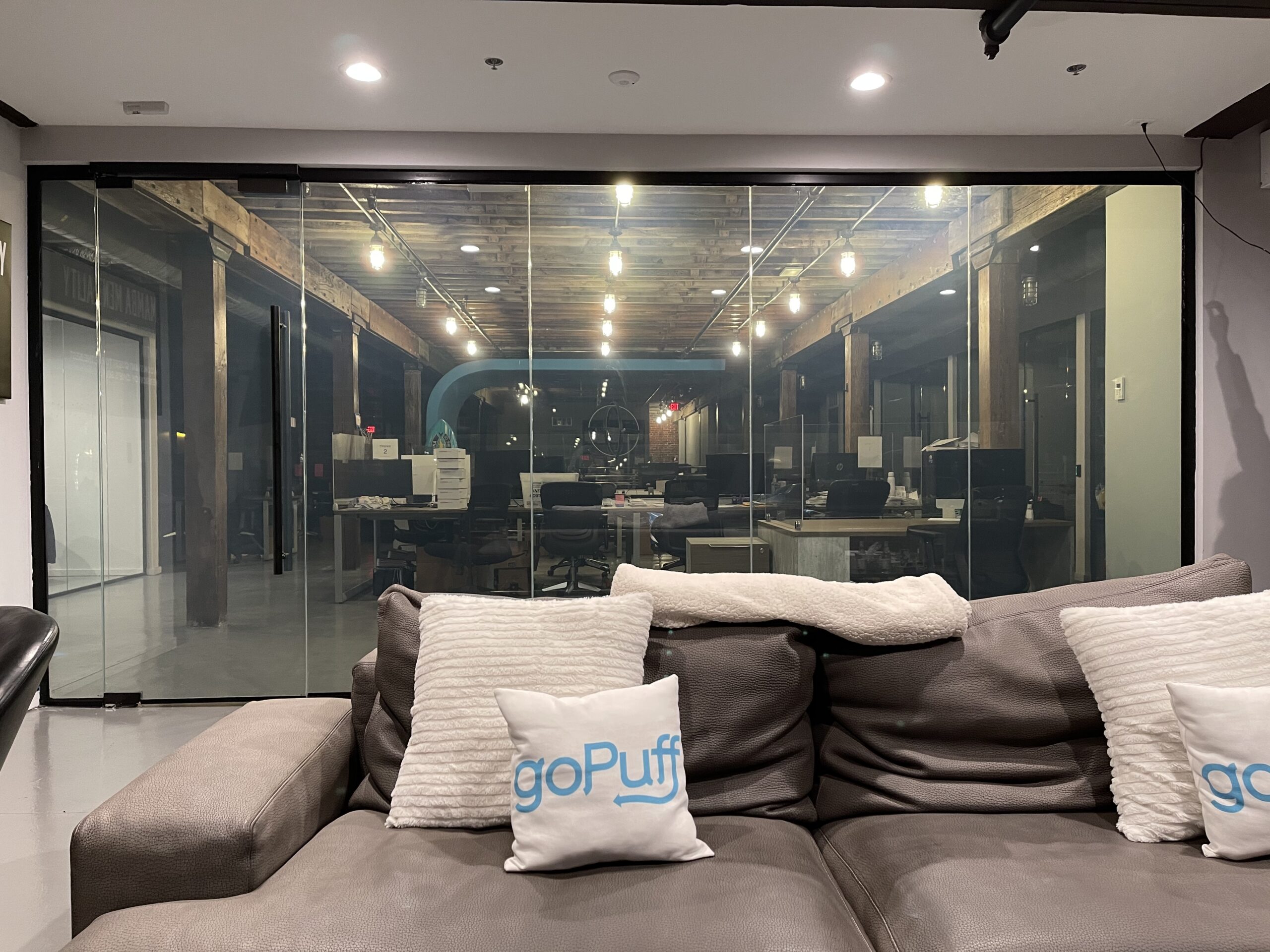 PriWatt® Switchable Glass for GoPuff