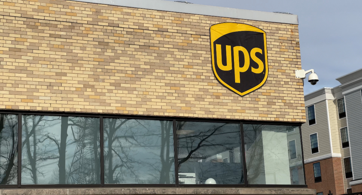 PriWatt Glass for UPS Office in New York
